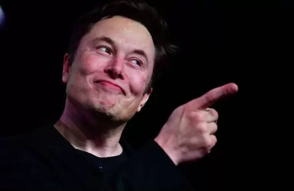 La estrategia que oculta Elon Musk detrás del tweet que sorprendió al mundo