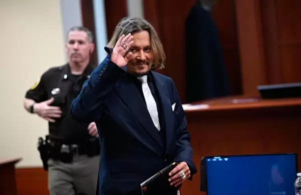 El ex administrador de Johnny Depp reveló la inmensa fortuna que malgastó el actor