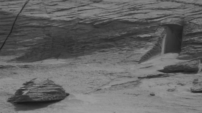 NASA puerta alienígena foto de Marte