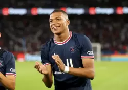 Kylian Mbapp se queda en el PSG, estas son las cifras del jugador