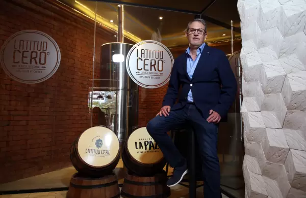 96.000 botellas de cerveza Latitud Cero se fueron por primera vez a Per