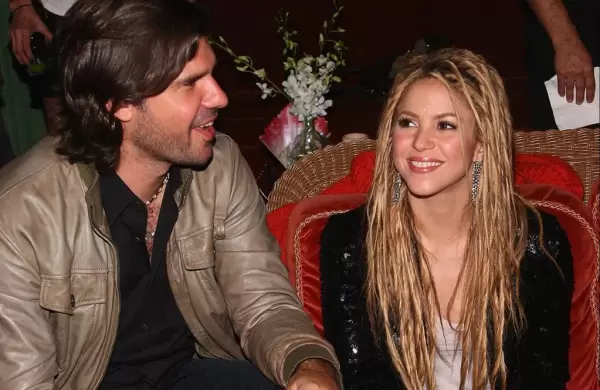 Shakira va a juicio por evadir 14,5 millones de euros, un recorrido en el que hasta aparece Antonio de la Rúa