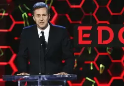 Edward Norton se sube al "Club de la Pelea" y con su revolucionaria startup quiere ser el orculo del streaming