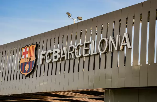 Quién es la exestrella del FC Barcelona que confirmó su pase al PSG