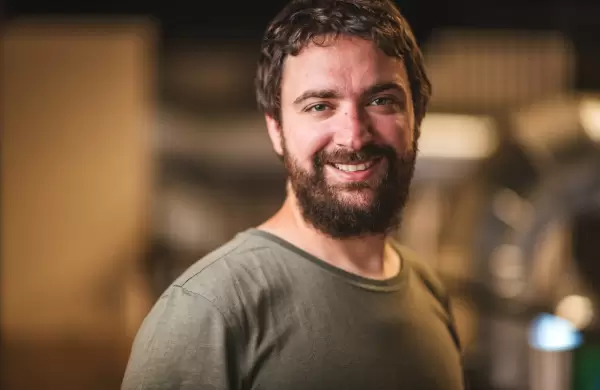 Esta tecnológica argentina ofrece 100 mil becas para aprender a programar: cómo aplicar