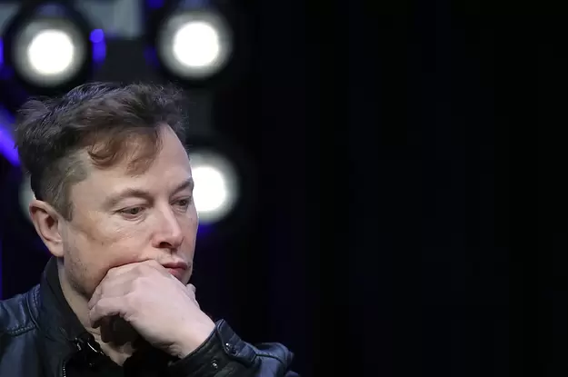 Las acciones de Twitter sienten el coletazo de Elon Musk