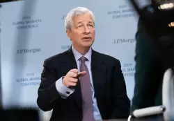 Cul es la "triple amenaza" que alerta el CEO de JP Morgan mientras las acciones se desploman