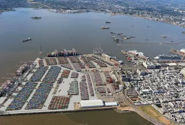 puerto de montevideo