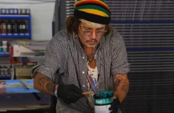 En "tan sólo unas horas"  Johnny Depp ganó 3,5 millones de euros