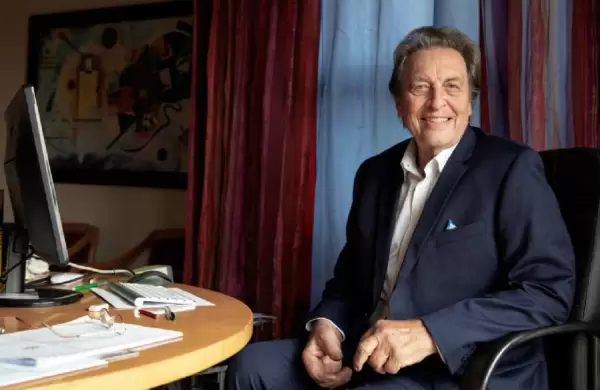 Por qu para el padre de Elon Musk l no es su hijo preferido