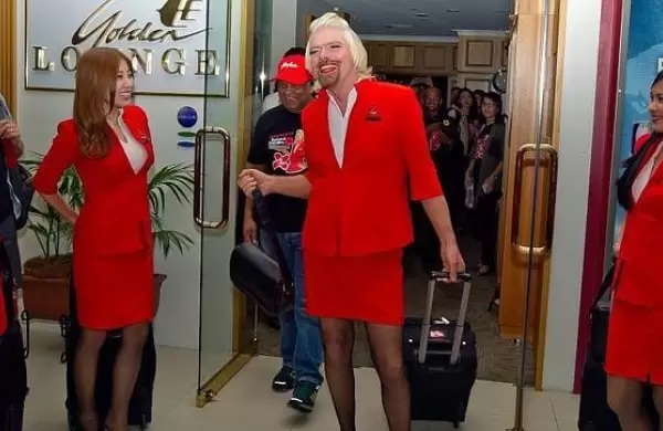 Después de la quiebra de una sus empresas, Richard Branson anunció el regreso de vuelos comerciales al espacio