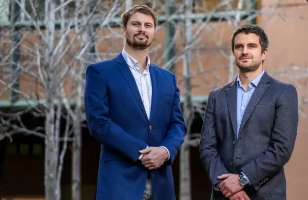 Cómo funciona esta plataforma que compara y cotiza más de 500 seguros médicos en 170 países