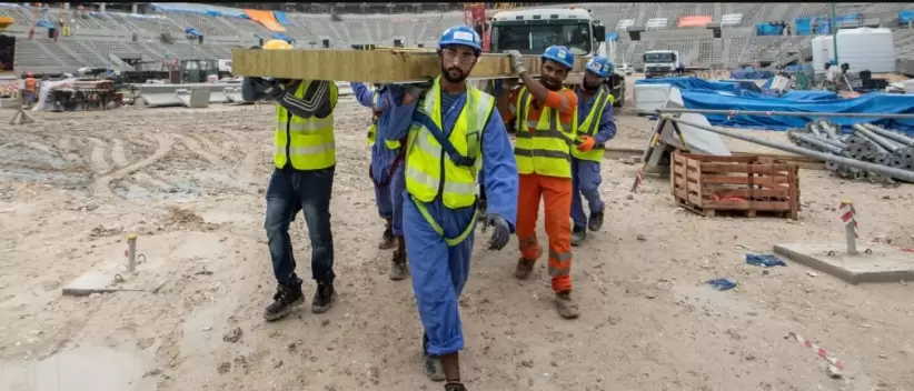 trabajadores en Qatar
