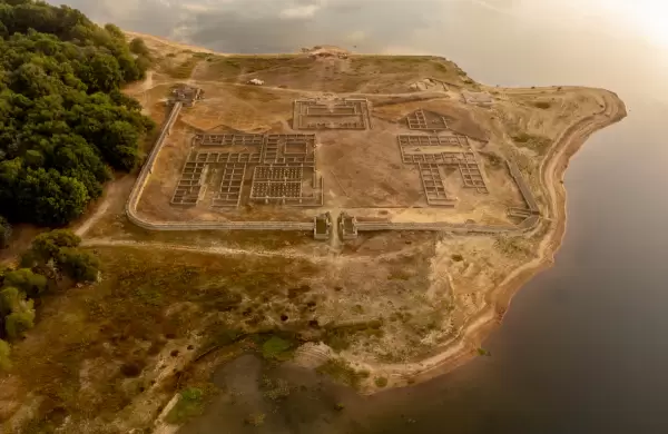 Barcos nazis, cuerpos en barriles, ciudades perdidas y otros hallazgos revelados por la sequía mundial