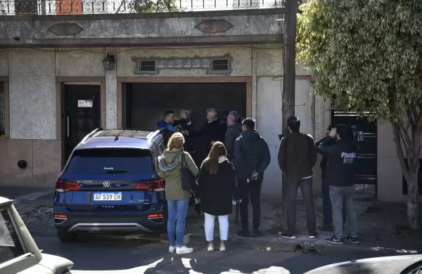 Ataque a Cristina: Encontraron 100 balas en un domicilio del detenido