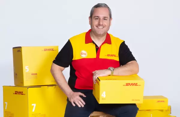 DHL inyecta US$ 540.000 para su movilidad elctrica en Ecuador