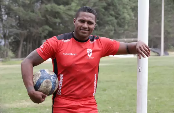 'La visin del ftbol debe ser ayudar a la juventud, no hacer dinero'