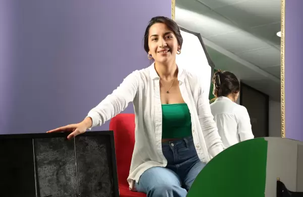 Estos espejos chic reflejan la lucha de las mujeres