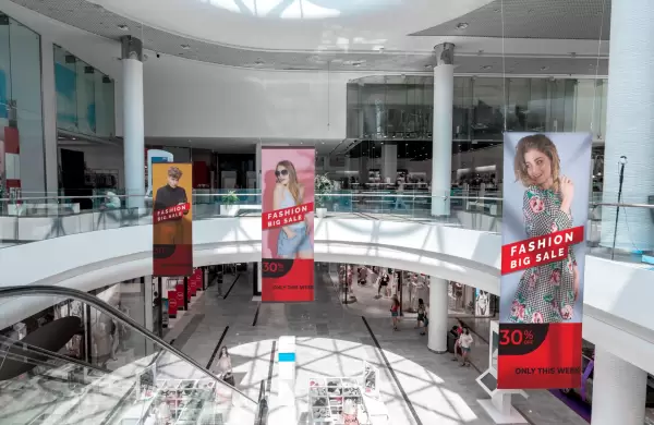 Ms all del Bien y el Mall