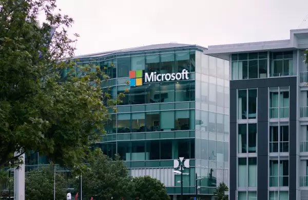Alphabet y Microsoft decepcionaron al mercado y sus acciones cayeron