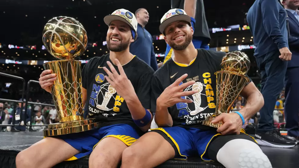 Los Golden State Warrios son el equipo de la NBA mejor valorado