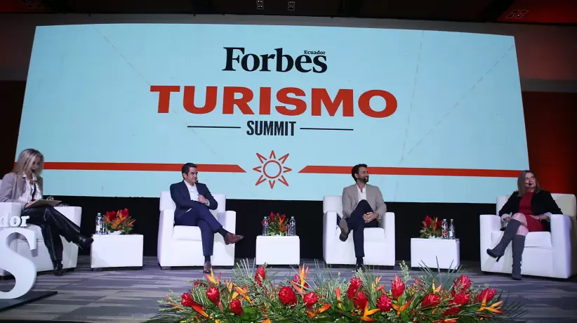 Summit Turismo Forbes Quito - Ecuador