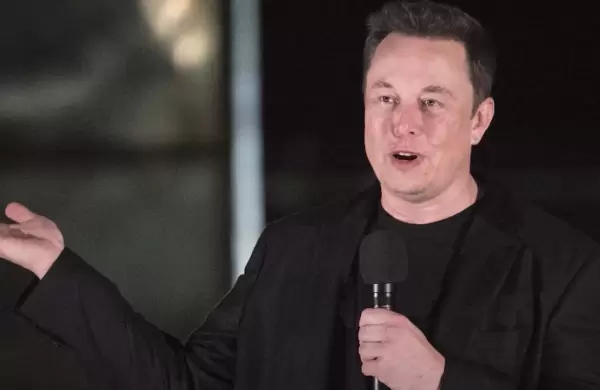 Ocho claves que un lider empresarial puede aprender del desembarco de Elon Musk en Twitter