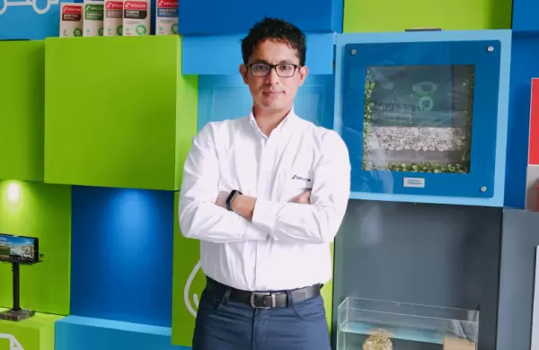 Un 'inge' guayaquileño recibe un premio internacional