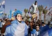 "Fake fans": Crece la polémica por los hinchas falsos de Qatar 2022