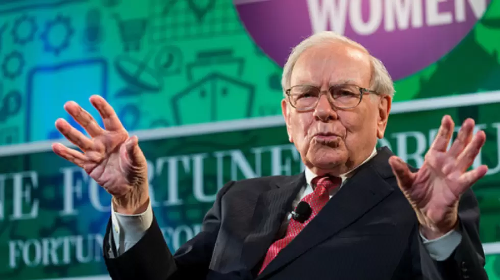 Warren Buffett revel una por una todas sus inversiones: tom nota