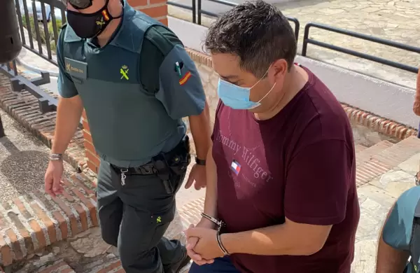 La historia de Javier Biosca, el estafador cripto que cay de un quinto piso: Suicidio o asesinato?