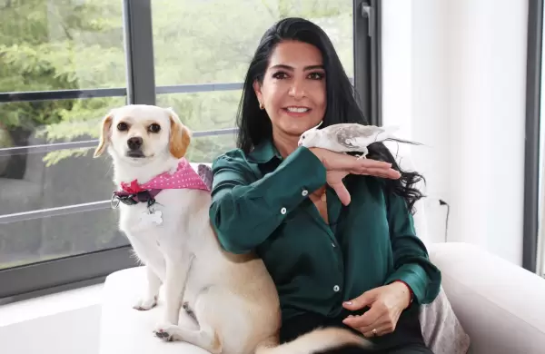 Su nido est abrigado con el amor de Maya Estefana y Pajarita