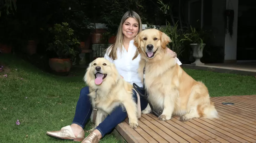 Cristina Borja y sus mascotas Quito - Ecuador