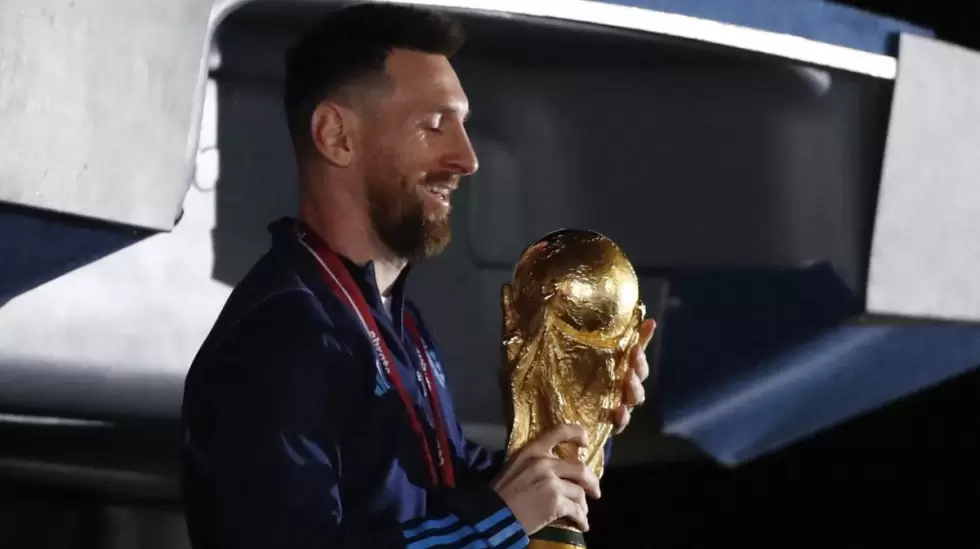 Messi con la Copa del Mundo