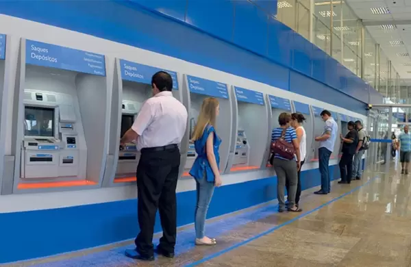 Los bancos afrontan un 2023 oscuro por la recesin global: se estima que el 15% no podr hacer frente a su deuda tcnica