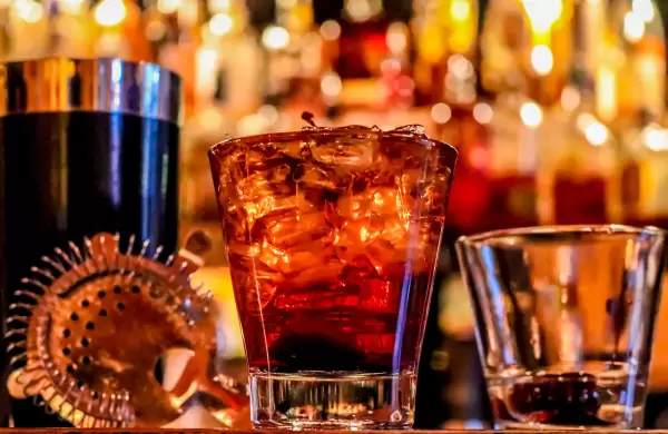 Cómo es el whisky japonés más raro del mundo que está a punto de renacer