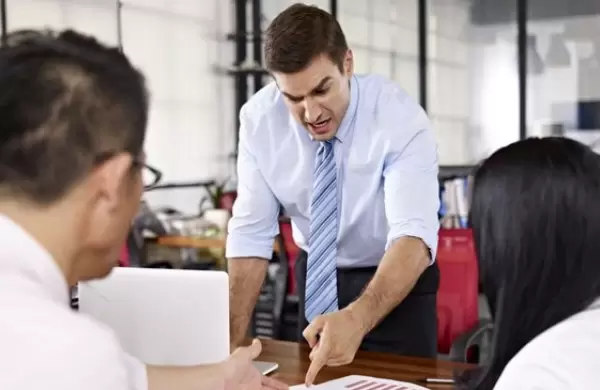 Las tres claves a seguir para lidiar exitosamente con un "jefe difícil"