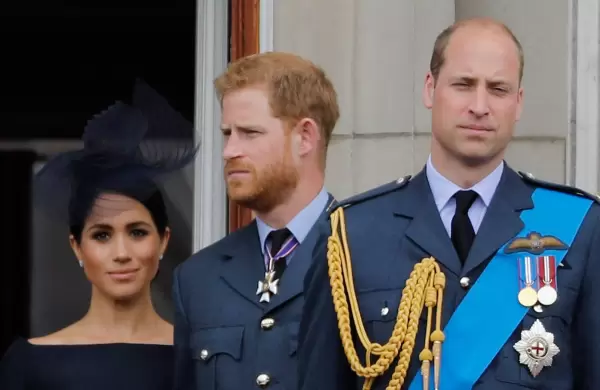 El príncipe Harry sale a vender su nuevo libro con una contundente revelación: así lo agredió su hermano William