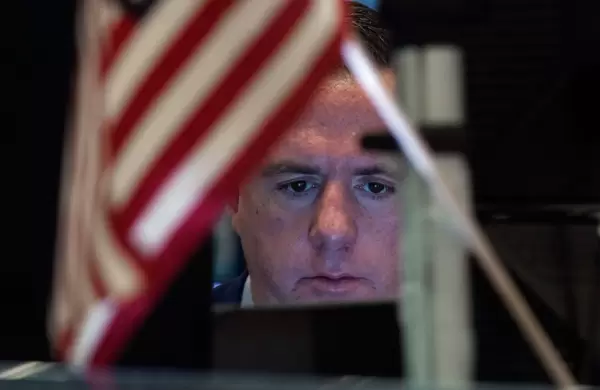 Tres expertos predicen un retorno al crecimiento económico negativo en EE.UU: "Ya hay signos reveladores"