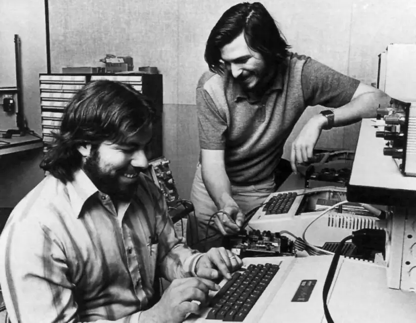 Steve Jobs y Steve Wozniak, fundadores de Apple