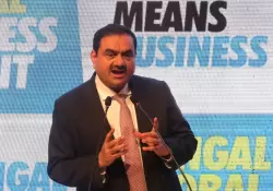 El Grupo Adani mete un "manotazo de ahogado" para no seguir perdiendo millones