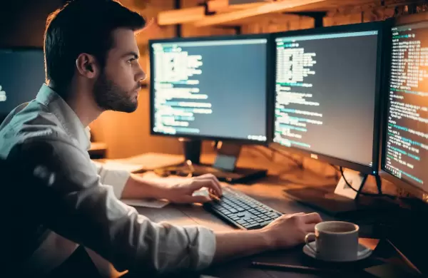 Cada vez más argentinos trabajan para el exterior y el cobro en crypto gana terreno