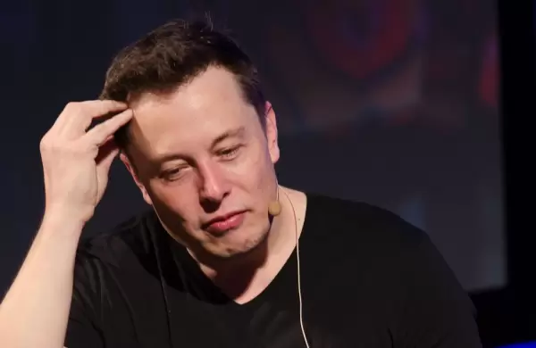 Qué hay detrás de la insólita decisión de Elon Musk de hacer a Twitter más inseguro para 386 millones de usuarios