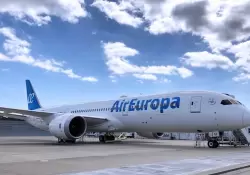 El grupo dueo de Iberia compra el 100% de Air Europa por ms de US$ 500 millones