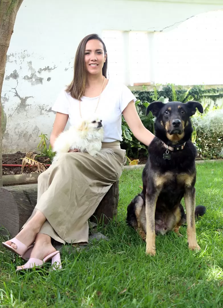 Pamela Jimenez y sus mascotas Quito - Ecuador