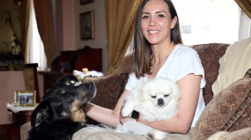 Pamela Jimenez y sus mascotas Quito - Ecuador