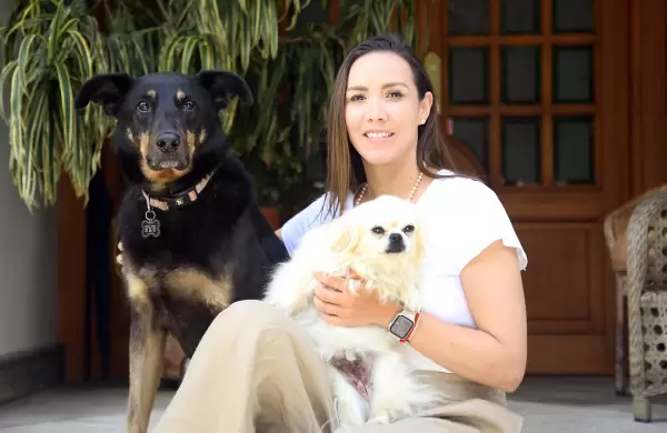 Coco y Neo, la adoracin de esta ejecutiva del mundo automotor