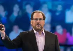 Cmo es Einstein GPT, el nuevo ChatGPT de Salesforce enfocado 100% en empresas