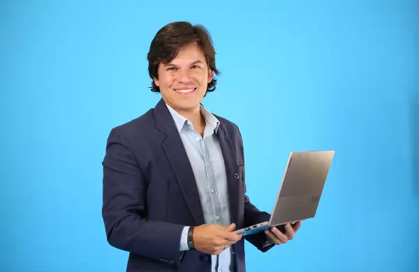 La colombiana Dataknow estrena oficina en Ecuador