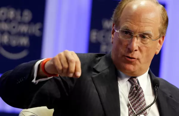 BlackRock emite una advertencia "sin precedentes" tras la caída de US$ 300 mil millones en el precio de las crypto